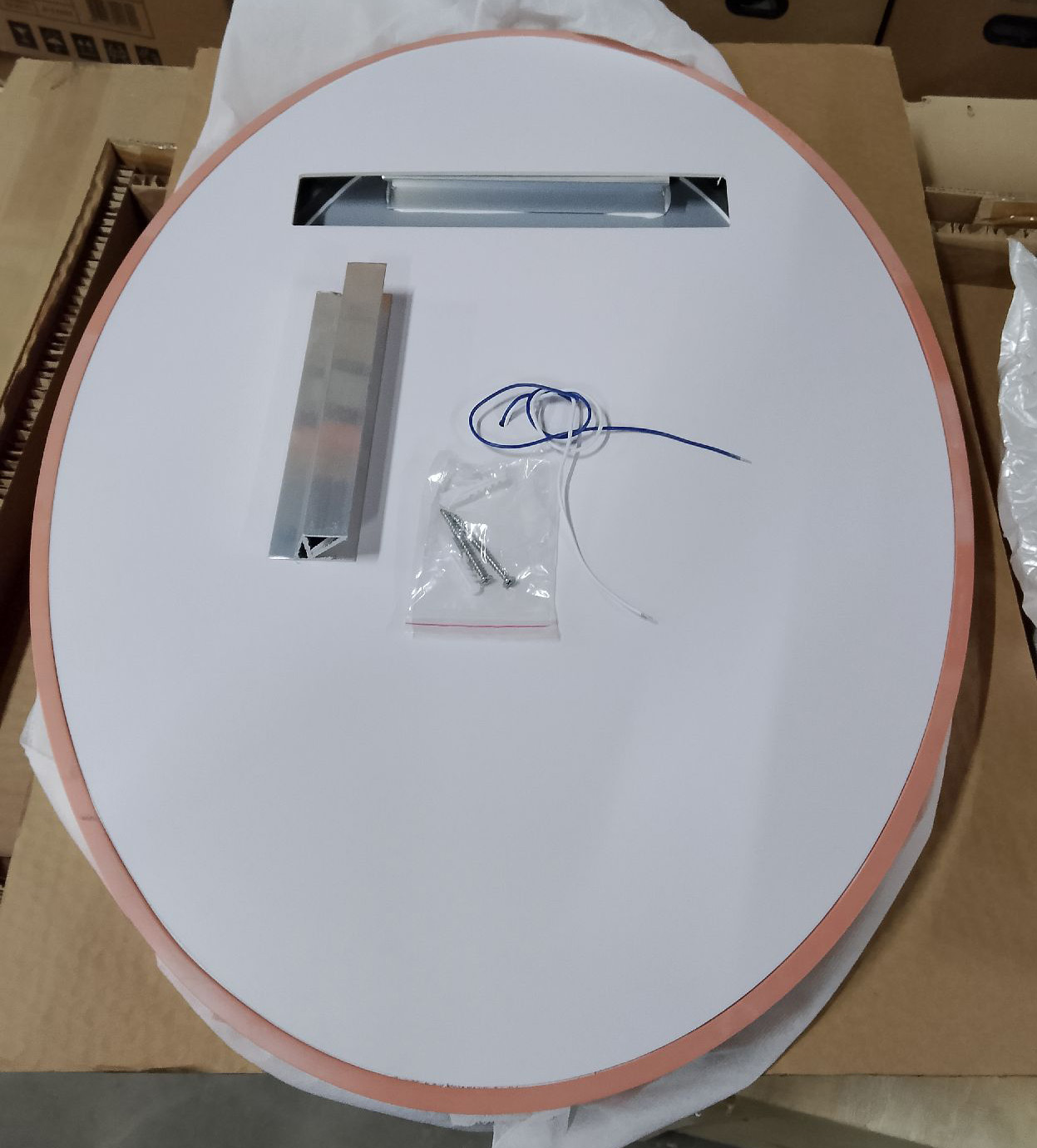 Зеркало для ванной Abber Stein, 55 х 75 см, с подсветкой, цвет коричневый, AS6610BR 